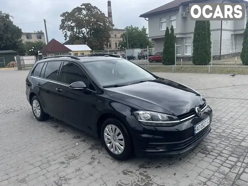 Універсал Volkswagen Golf 2018 1.6 л. Автомат обл. Закарпатська, Мукачево - Фото 1/21