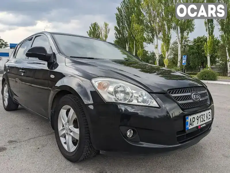 Хетчбек Kia Ceed 2007 1.98 л. Ручна / Механіка обл. Запорізька, Запоріжжя - Фото 1/15