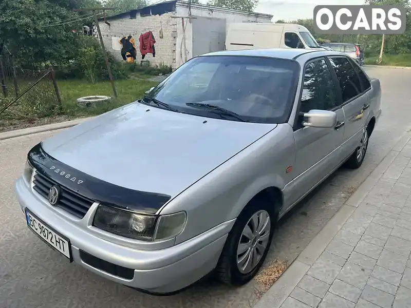 Седан Volkswagen Passat 1995 1.9 л. Ручна / Механіка обл. Львівська, Львів - Фото 1/9