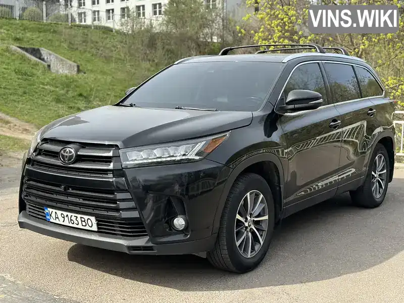 Позашляховик / Кросовер Toyota Highlander 2018 3.46 л. Автомат обл. Київська, Київ - Фото 1/19