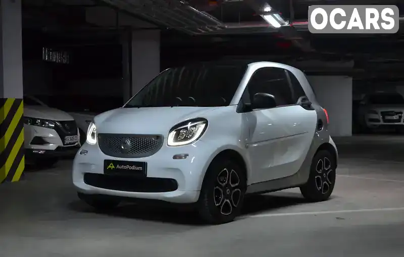 Купе Smart Fortwo 2016 1 л. Типтронік обл. Київська, Київ - Фото 1/21