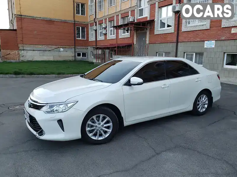 Седан Toyota Camry 2016 2.49 л. Автомат обл. Черкасская, Умань - Фото 1/21