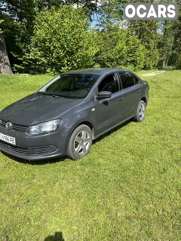 Седан Volkswagen Polo 2011 1.6 л. Типтронік обл. Житомирська, Житомир - Фото 1/21