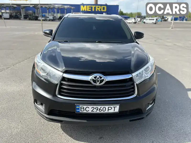 Позашляховик / Кросовер Toyota Highlander 2016 3.5 л. Типтронік обл. Львівська, Львів - Фото 1/21