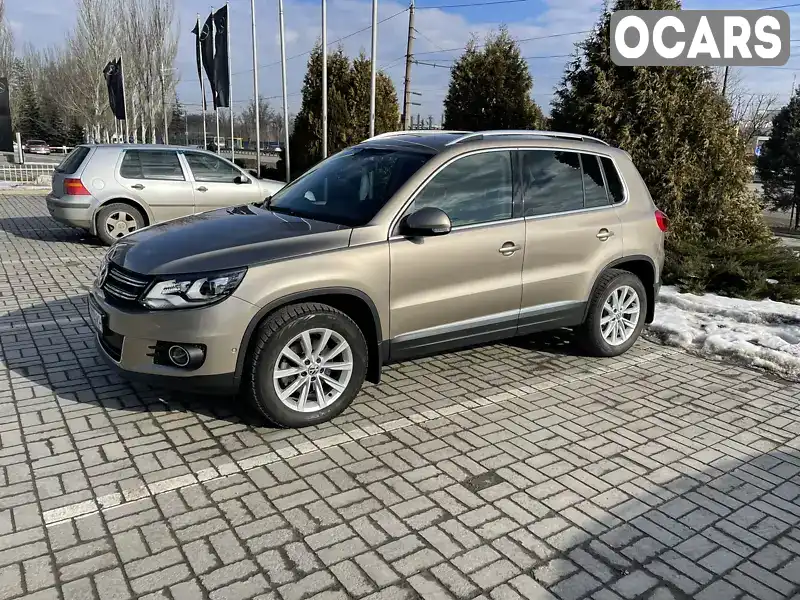 Позашляховик / Кросовер Volkswagen Tiguan 2015 1.97 л. Ручна / Механіка обл. Дніпропетровська, Дніпро (Дніпропетровськ) - Фото 1/4