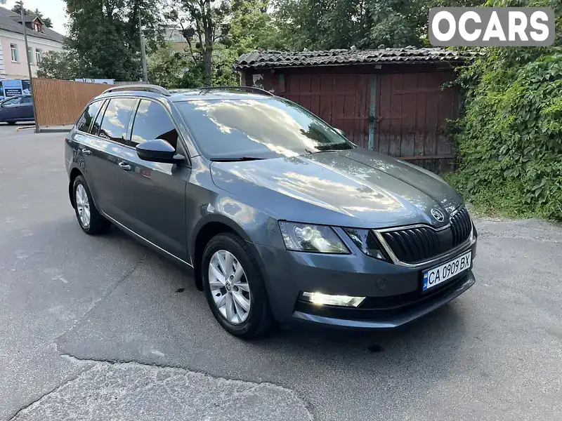 Універсал Skoda Octavia 2017 2 л. Автомат обл. Черкаська, Черкаси - Фото 1/15