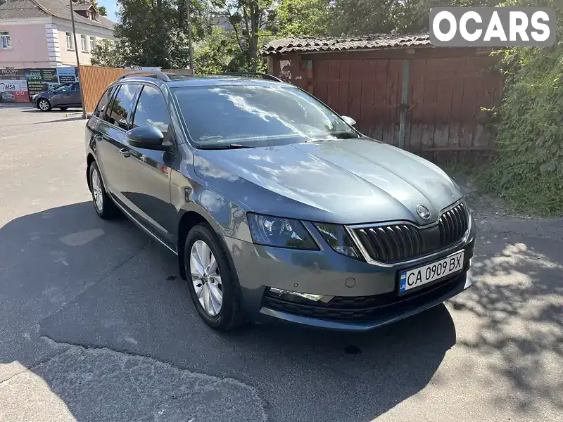 TMBJJ7NE0J0024007 Skoda Octavia 2017 Универсал 2 л. Фото 2