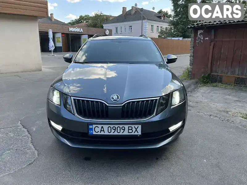 TMBJJ7NE0J0024007 Skoda Octavia 2017 Универсал 2 л. Фото 9