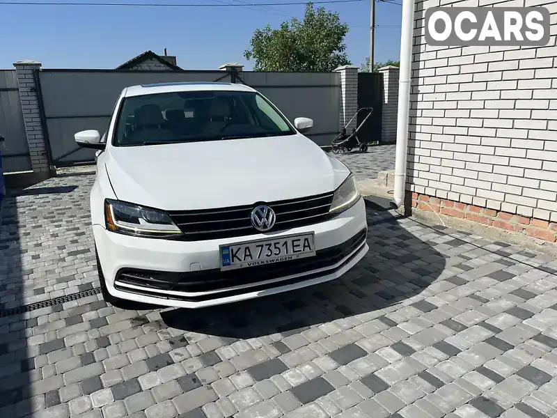 Седан Volkswagen Jetta 2016 1.4 л. Автомат обл. Київська, Бориспіль - Фото 1/18