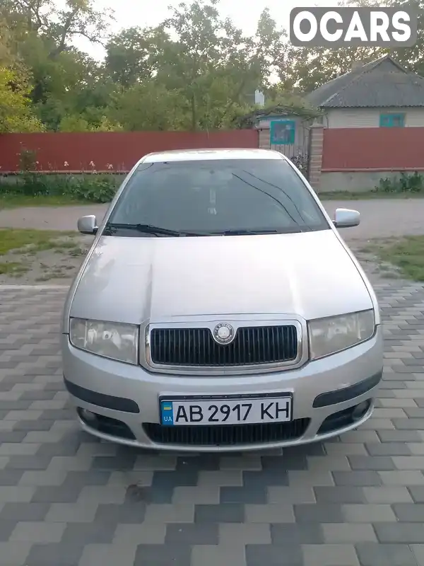 Седан Skoda Fabia 2005 1.39 л. Ручная / Механика обл. Винницкая, Калиновка - Фото 1/13