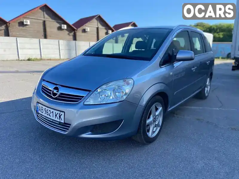 W0L0AHM75A2055027 Opel Zafira 2009 Минивэн 1.69 л. Фото 1