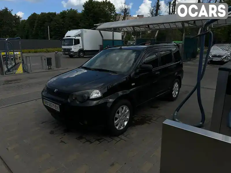 Позашляховик / Кросовер Honda HR-V 2005 1.6 л. Варіатор обл. Вінницька, Вінниця - Фото 1/9