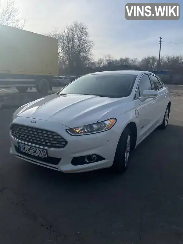 Седан Ford Fusion 2015 2 л. Варіатор обл. Дніпропетровська, Дніпро (Дніпропетровськ) - Фото 1/14