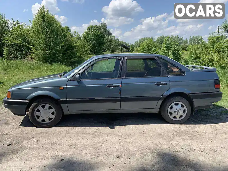 Седан Volkswagen Passat 1988 1.8 л. Ручная / Механика обл. Черкасская, Золотоноша - Фото 1/14