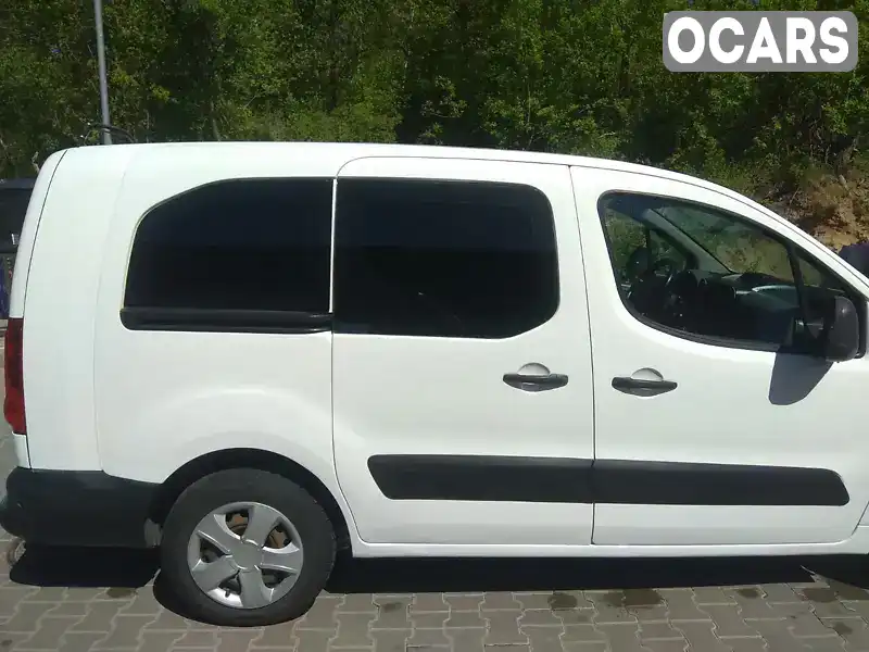 VF77F9HXCAJ871079 Citroen Berlingo 2011 Минивэн 1.6 л. Фото 8