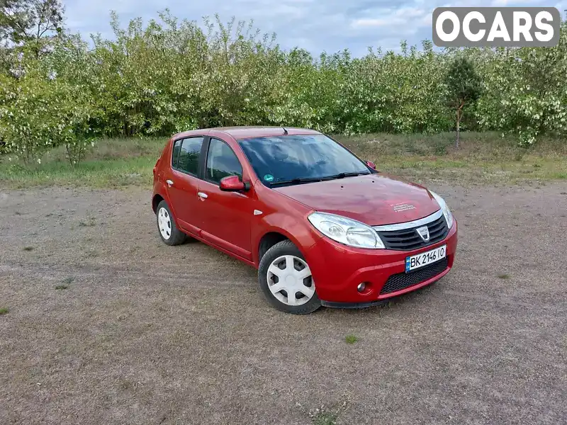 Хетчбек Dacia Sandero 2009 1.39 л. Ручна / Механіка обл. Рівненська, Сарни - Фото 1/19