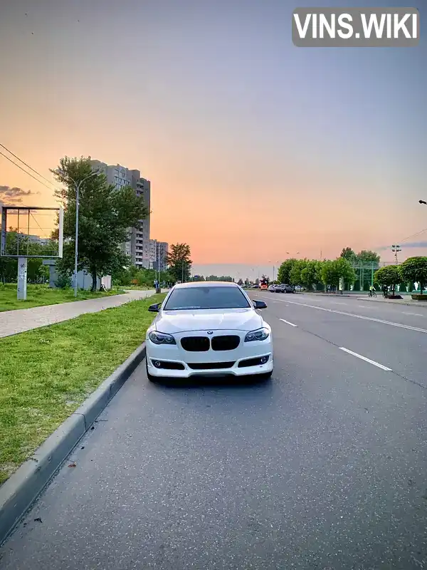 Седан BMW 5 Series 2012 2 л. Автомат обл. Черкаська, Черкаси - Фото 1/21