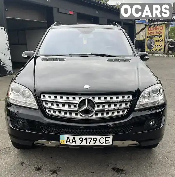 Позашляховик / Кросовер Mercedes-Benz M-Class 2007 5 л. Автомат обл. Київська, Київ - Фото 1/12