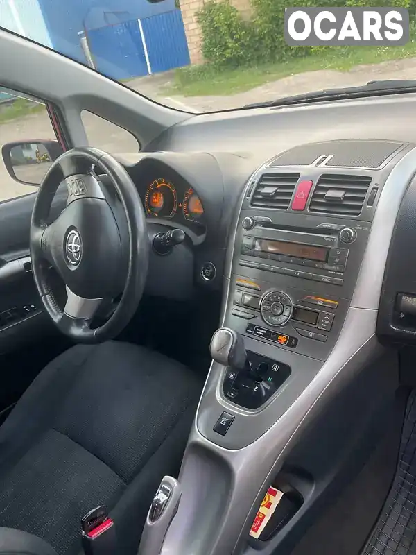 Хетчбек Toyota Auris 2008 1.6 л. Робот обл. Чернігівська, Чернігів - Фото 1/12