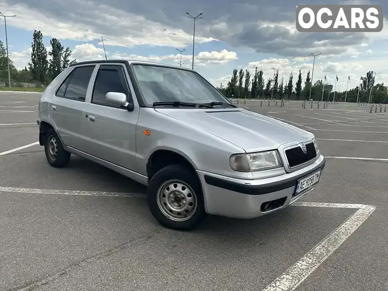 Хетчбек Skoda Felicia 2000 1.6 л. Ручна / Механіка обл. Дніпропетровська, Кривий Ріг - Фото 1/13