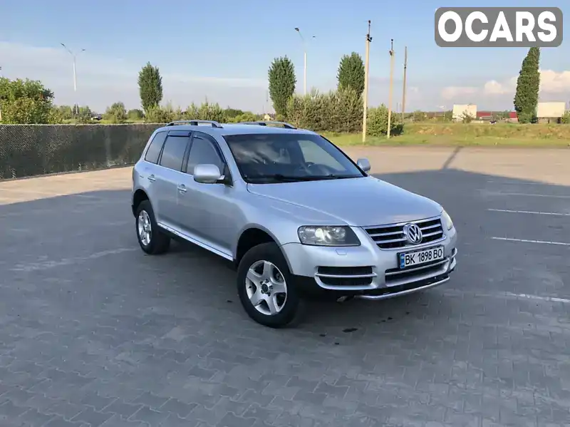 Внедорожник / Кроссовер Volkswagen Touareg 2006 2.5 л. Автомат обл. Ровенская, Вараш (Кузнецовск) - Фото 1/19