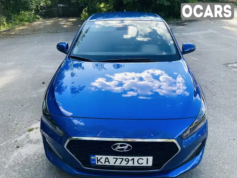 Фастбек Hyundai i30 2019 1.35 л. Автомат обл. Киевская, Киев - Фото 1/21