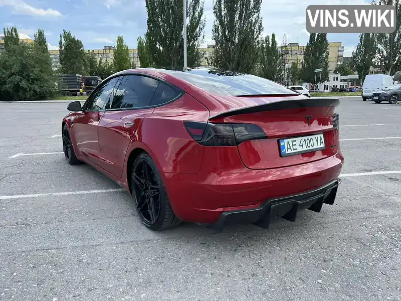 5YJ3E1EB8KF367327 Tesla Model 3 2019 Седан  Фото 1