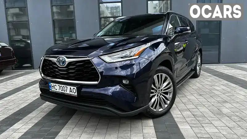 Позашляховик / Кросовер Toyota Highlander 2022 2.49 л. Автомат обл. Львівська, Львів - Фото 1/21