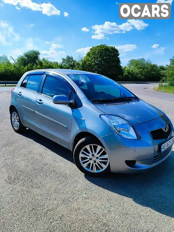 Хетчбек Toyota Yaris 2007 1.3 л. Автомат обл. Дніпропетровська, Дніпро (Дніпропетровськ) - Фото 1/10