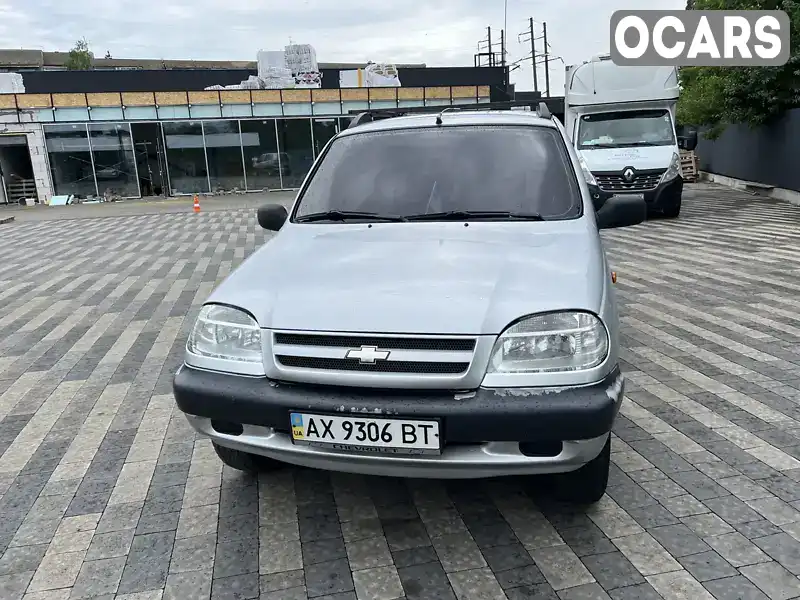 Внедорожник / Кроссовер Chevrolet Niva 2008 1.69 л. Ручная / Механика обл. Закарпатская, Ужгород - Фото 1/21