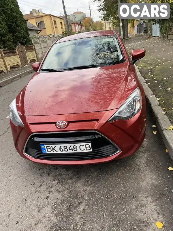 Седан Toyota Yaris 2017 1.5 л. Автомат обл. Рівненська, Рівне - Фото 1/3