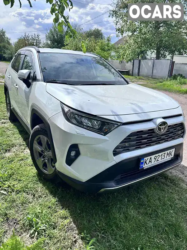 Позашляховик / Кросовер Toyota RAV4 2023 1.99 л. Автомат обл. Чернігівська, Варва - Фото 1/9