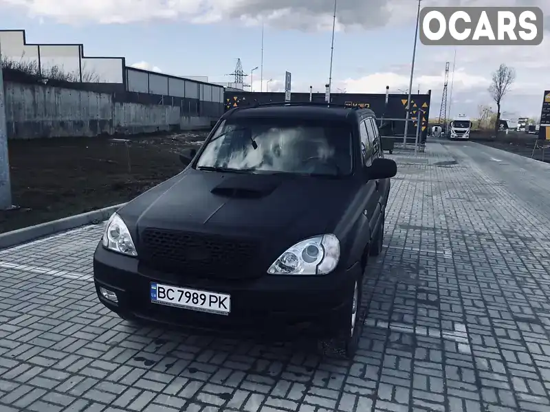 Позашляховик / Кросовер Hyundai Terracan 2004 2.9 л. Ручна / Механіка обл. Львівська, Львів - Фото 1/10