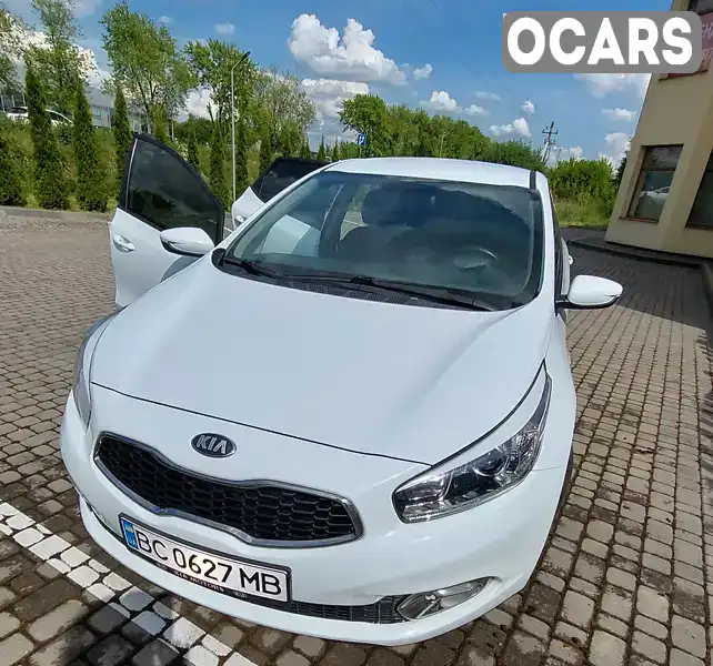 Хэтчбек Kia Ceed 2013 1.4 л. Ручная / Механика обл. Львовская, Львов - Фото 1/5