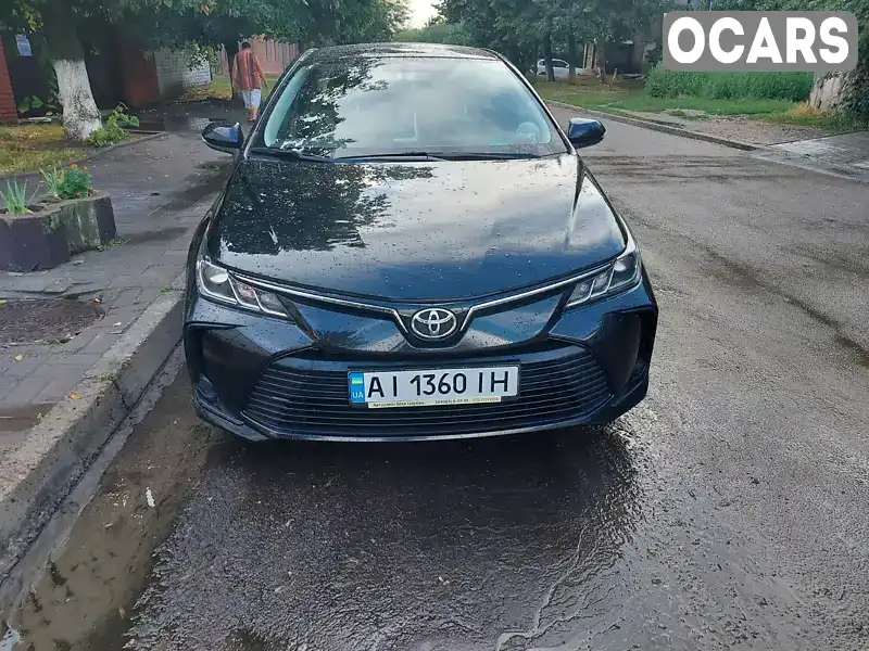 Седан Toyota Corolla 2019 1.6 л. Ручна / Механіка обл. Київська, Васильків - Фото 1/21