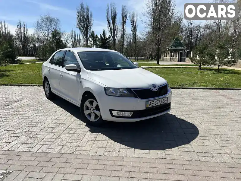 Хетчбек Skoda Rapid 2013 1.6 л. Ручна / Механіка обл. Дніпропетровська, Нікополь - Фото 1/7