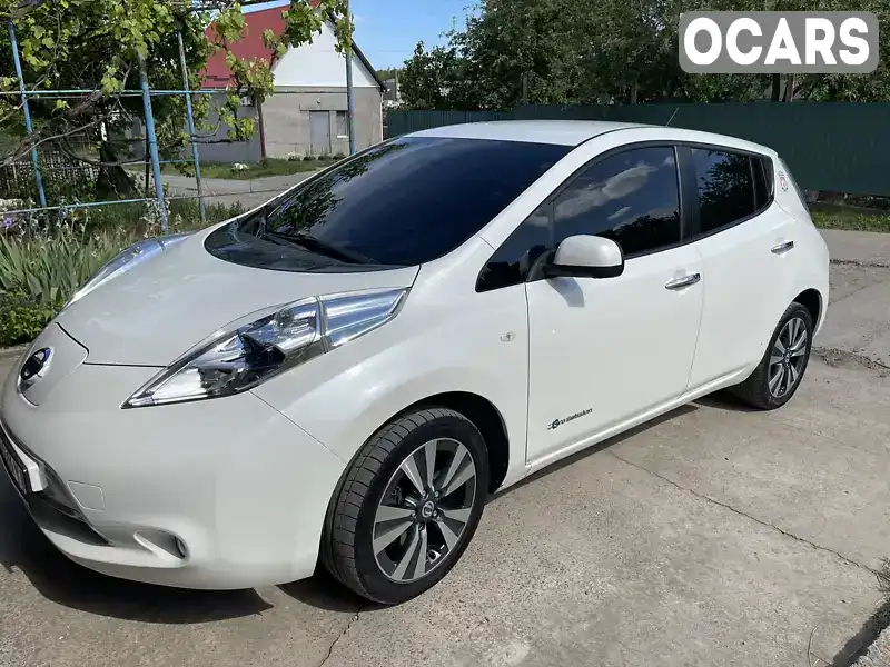 Хетчбек Nissan Leaf 2014 null_content л. Варіатор обл. Одеська, Подільськ (Котовськ) - Фото 1/21