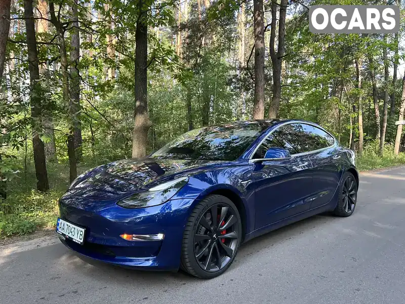 Седан Tesla Model 3 2019 null_content л. обл. Київська, Бровари - Фото 1/17