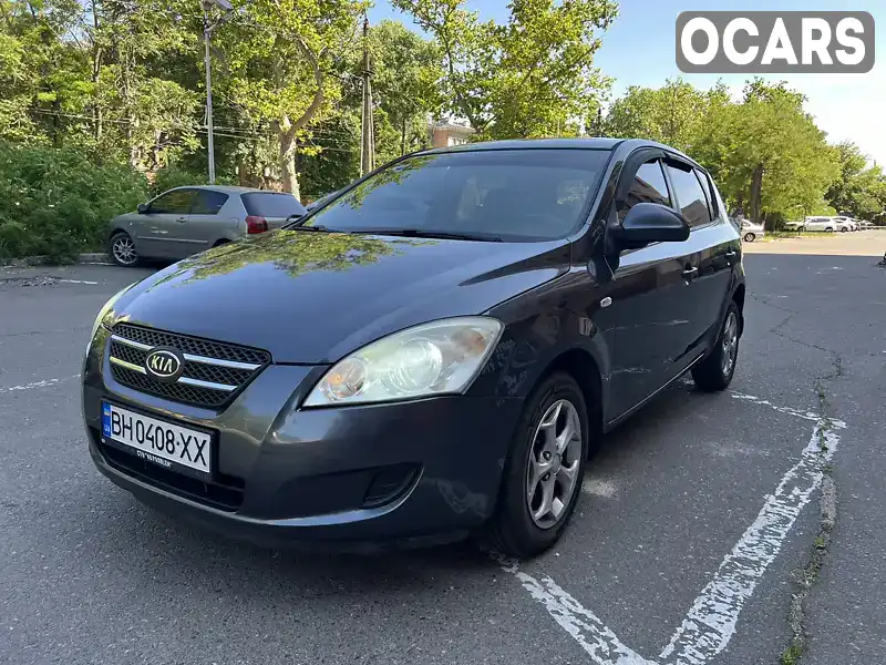 Хэтчбек Kia Ceed 2008 1.6 л. Автомат обл. Одесская, Одесса - Фото 1/21