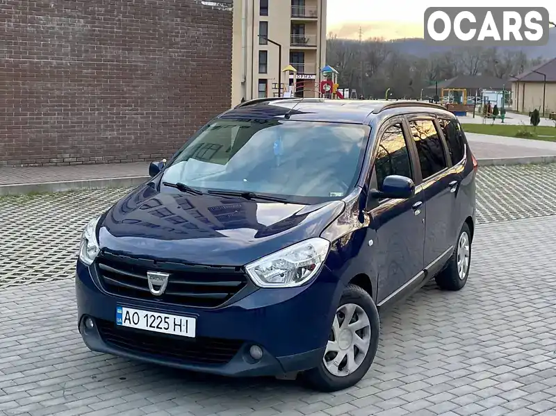 Мінівен Dacia Lodgy 2013 1.6 л. Ручна / Механіка обл. Закарпатська, Свалява - Фото 1/21