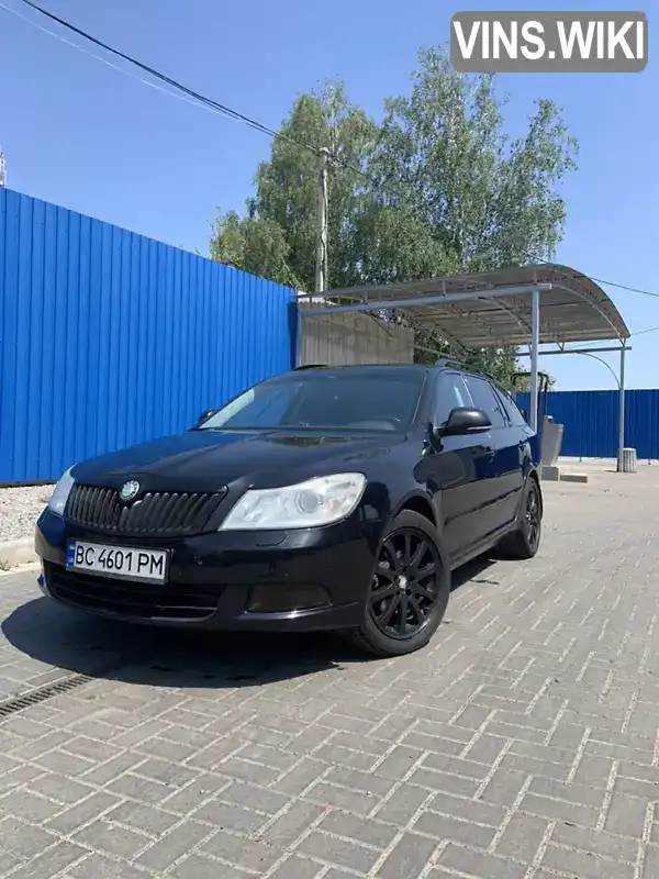 Універсал Skoda Octavia 2010 1.2 л. Автомат обл. Полтавська, Полтава - Фото 1/15