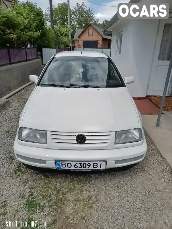 Седан Volkswagen Vento 1994 1.78 л. Ручна / Механіка обл. Хмельницька, Хмельницький - Фото 1/6