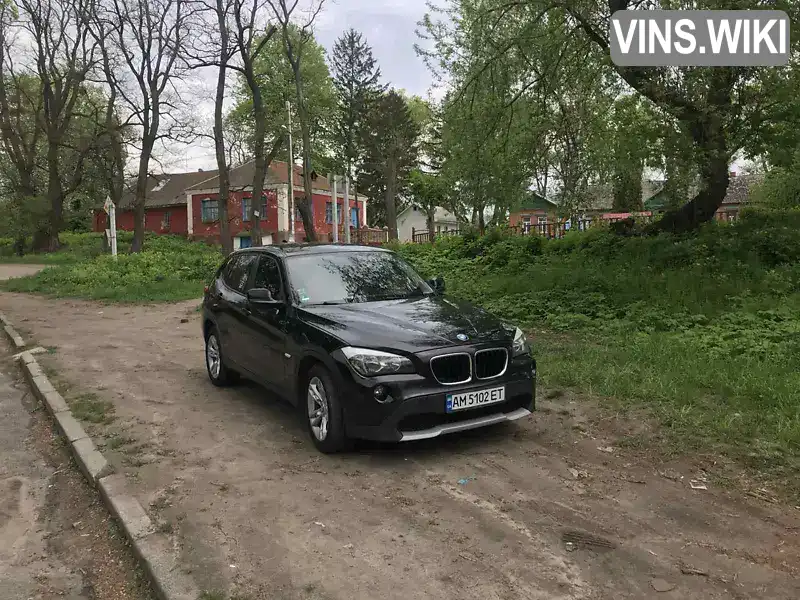 Позашляховик / Кросовер BMW X1 2011 2 л. Автомат обл. Житомирська, Житомир - Фото 1/9