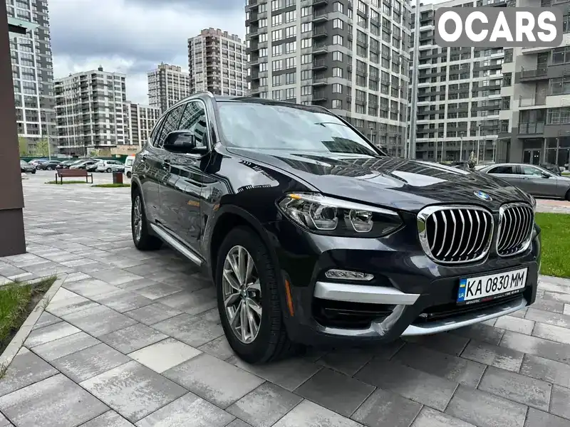 5UXTR9C52KLE16181 BMW X3 2018 Позашляховик / Кросовер 2 л. Фото 3