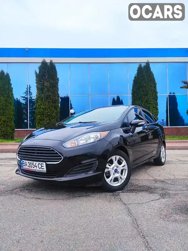 Седан Ford Fiesta 2015 1.6 л. Робот обл. Кировоградская, Кропивницкий (Кировоград) - Фото 1/8