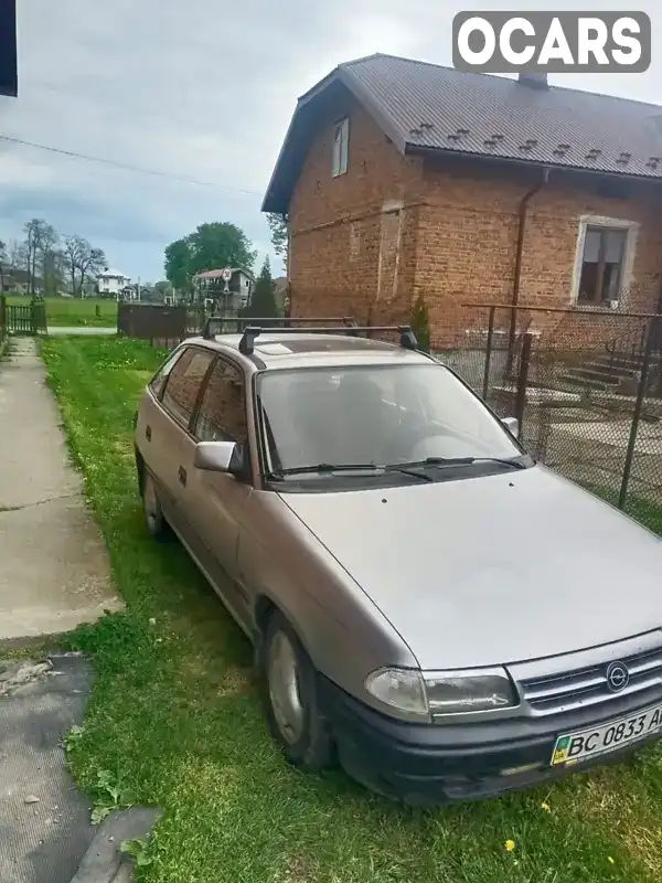 W0L000058N5153693 Opel Astra 1992 Седан 1.4 л. Фото 7