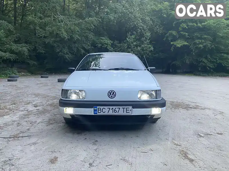 Седан Volkswagen Passat 1990 1.9 л. Ручная / Механика обл. Львовская, Львов - Фото 1/13