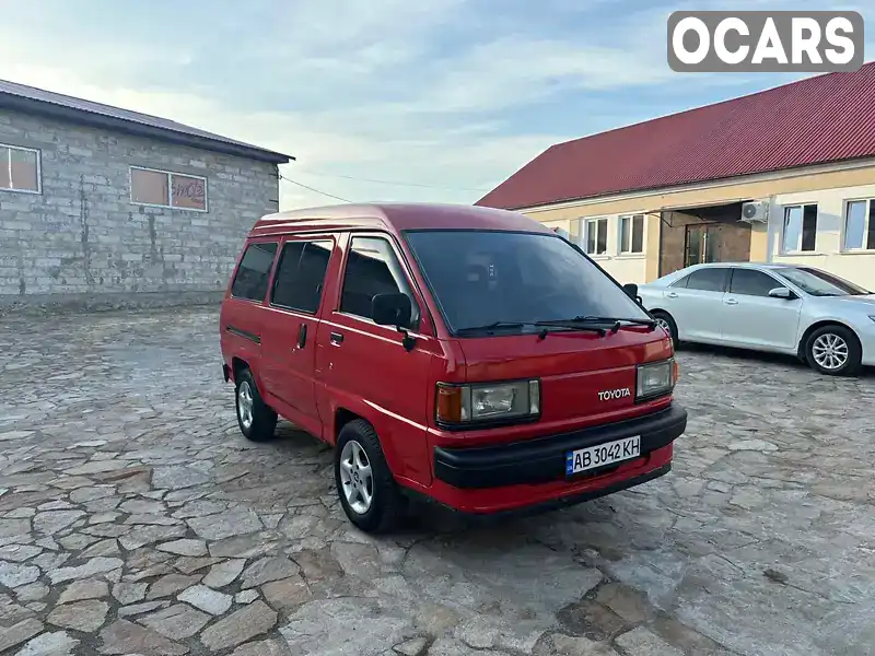 JT1WKM30G00037674 Toyota LiteAce 1990 Мінівен 1.5 л. Фото 2