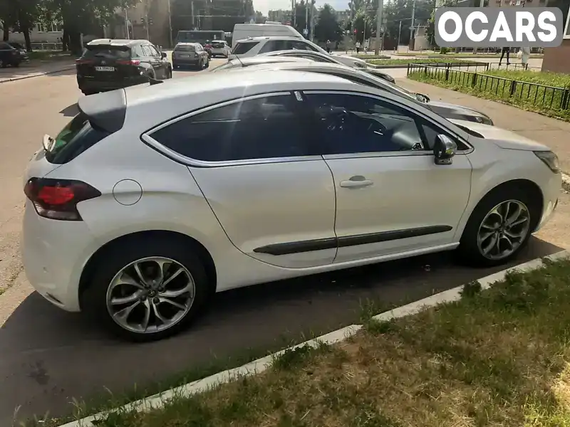 Хетчбек Citroen DS4 2011 1.6 л. Ручна / Механіка обл. Київська, Біла Церква - Фото 1/15