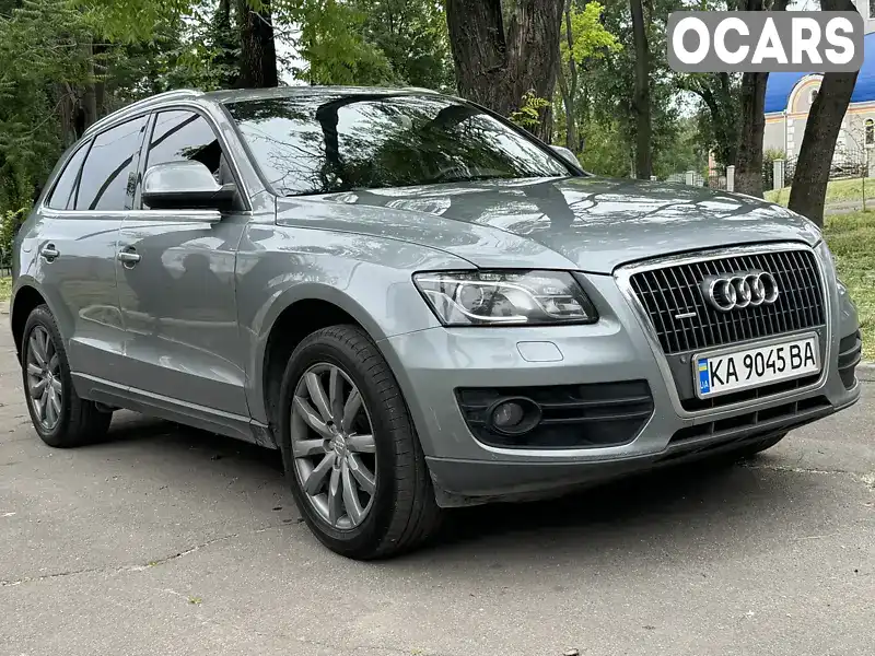 Внедорожник / Кроссовер Audi Q5 2010 2 л. Автомат обл. Днепропетровская, Каменское (Днепродзержинск) - Фото 1/21